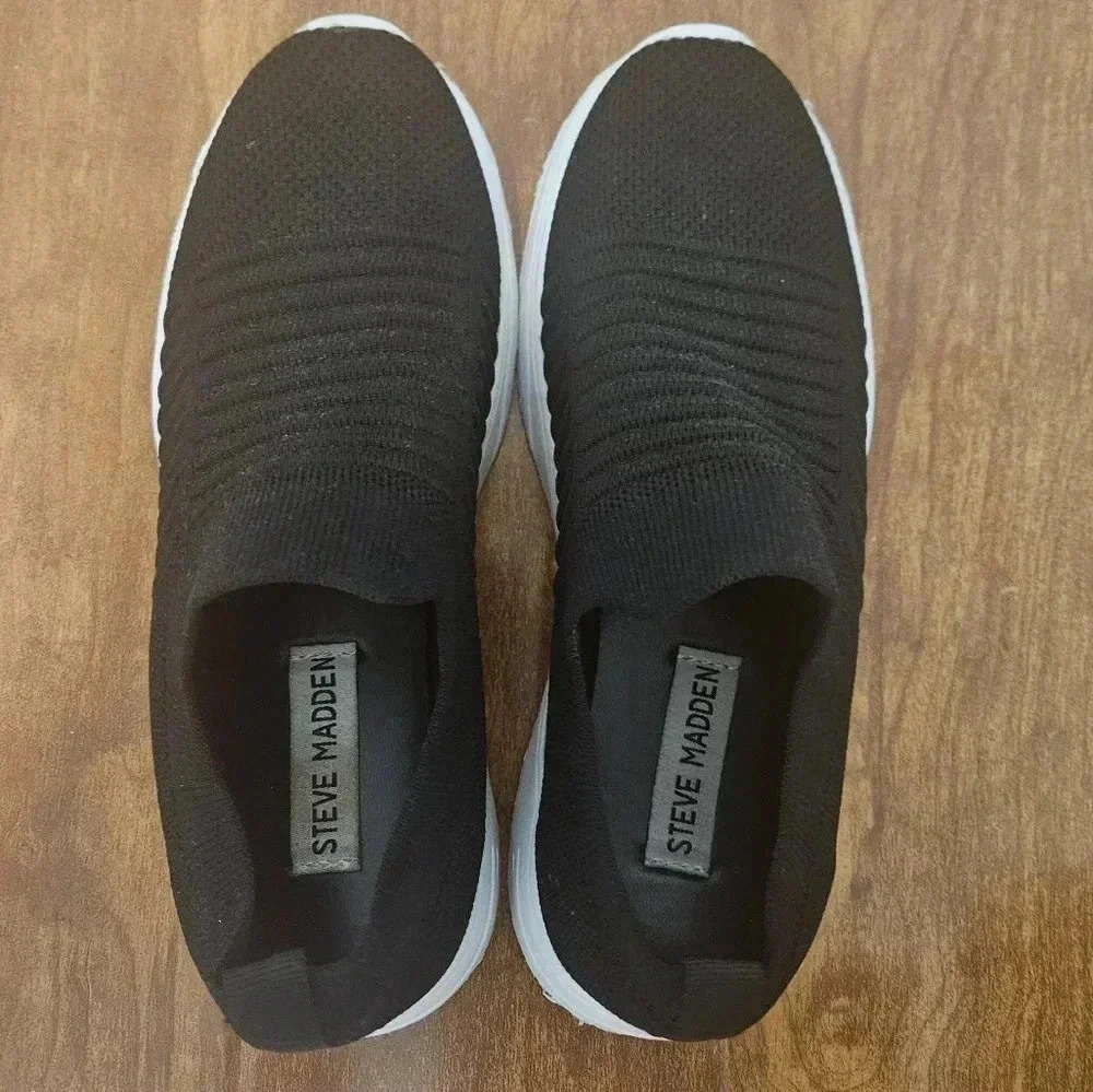 Steve Madden Slip On Sneakers